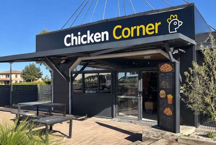 Devanture du restaurant Chicken Corner